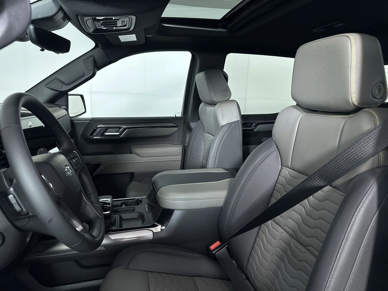 New 2026 Summit White Chevrolet ZR2 image 116