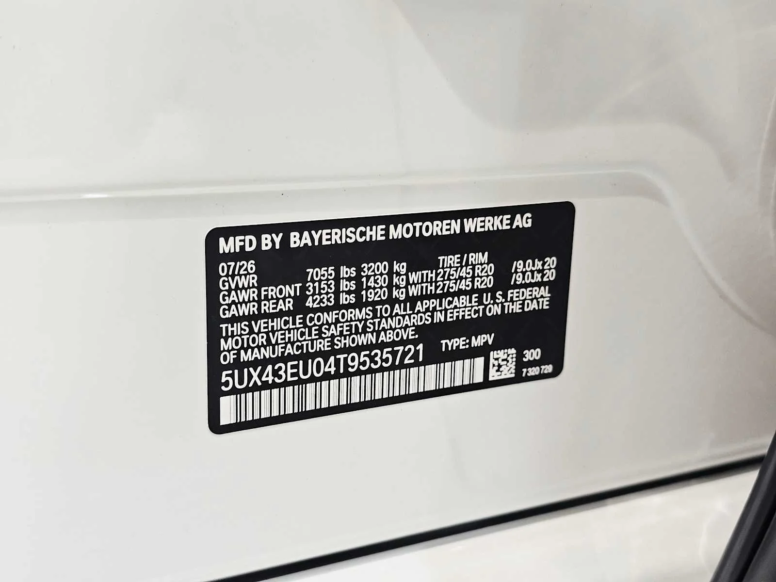 New 2026 Alpine White BMW xDrive50e image 32