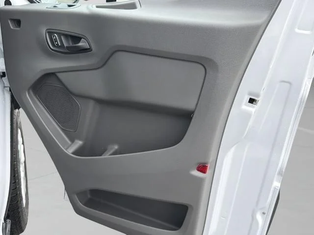 New 2025 Oxford White Ford Cargo Van image 19
