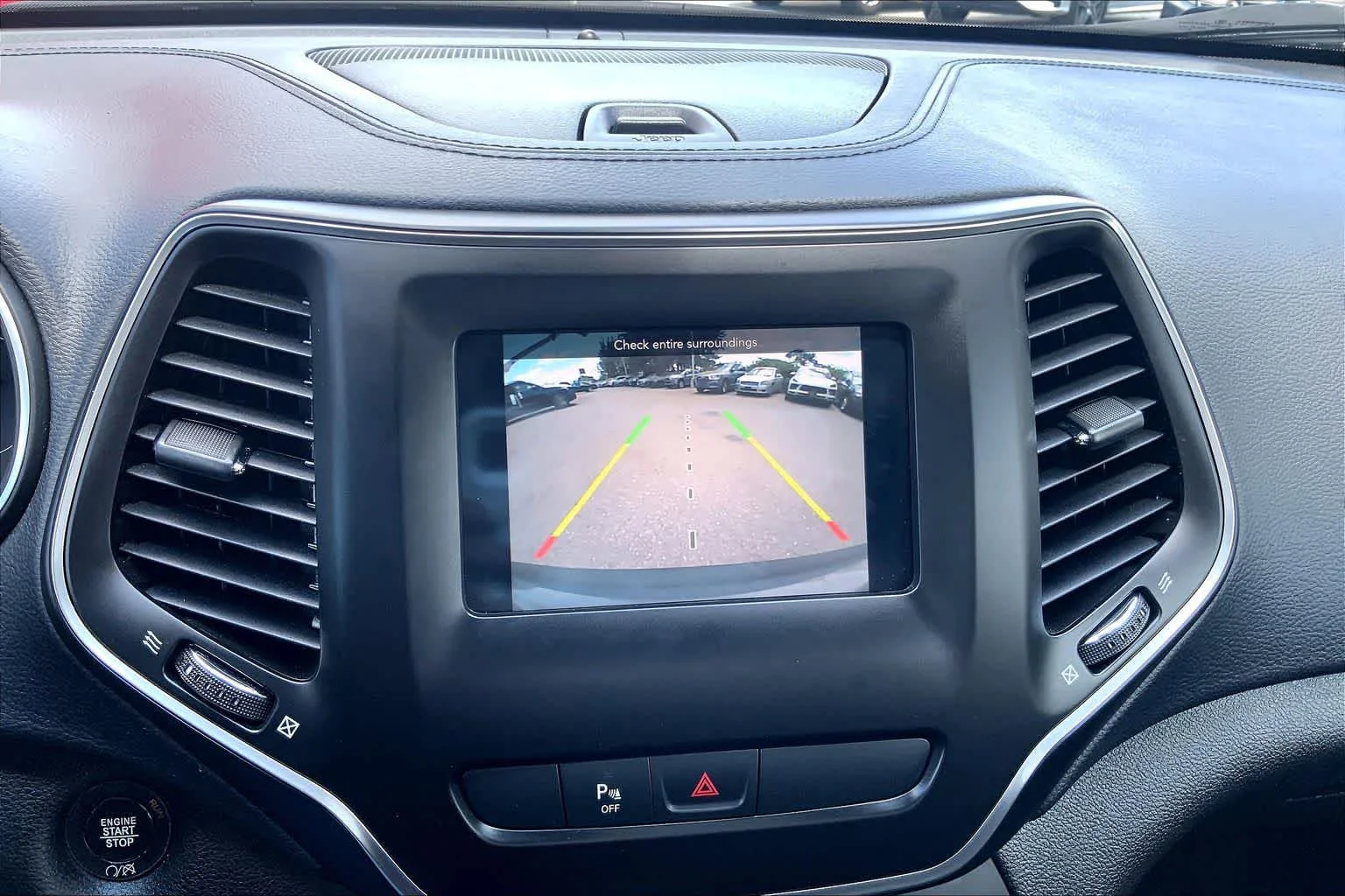 Used 2019 Light Brownstone Pearlcoat Jeep Latitude Plus image 25