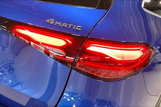New 2026 Starling Blue Metallic Mercedes-Benz GLC 300 image 52