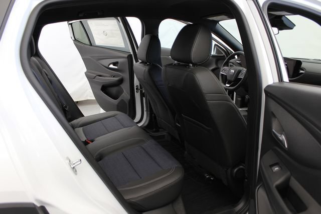 New 2026 Summit White Buick Preferred image 27
