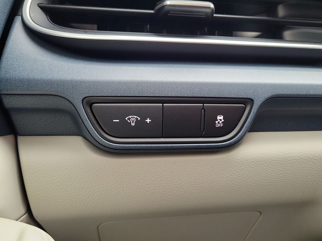 New 2026 White Kia EX image 25