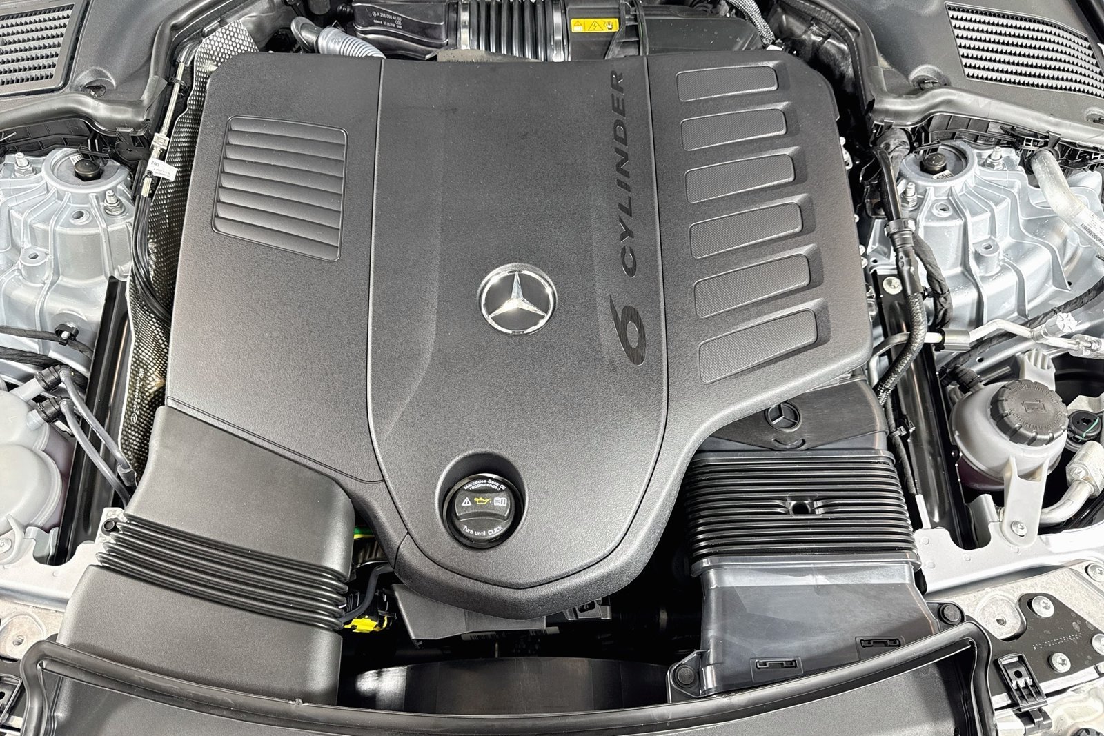 New 2027 Cirrus Silver Metallic Mercedes-Benz CLE 450 image 26