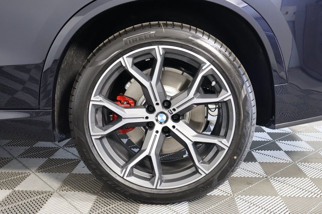 New 2026 Carbon Black Metallic BMW xDrive50e image 10