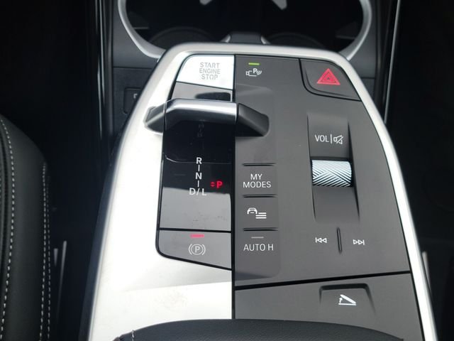 New 2026 Silver BMW xDrive28i image 18
