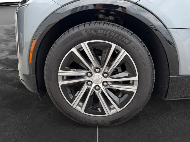 Used 2023 Gray Cadillac Luxury image 9