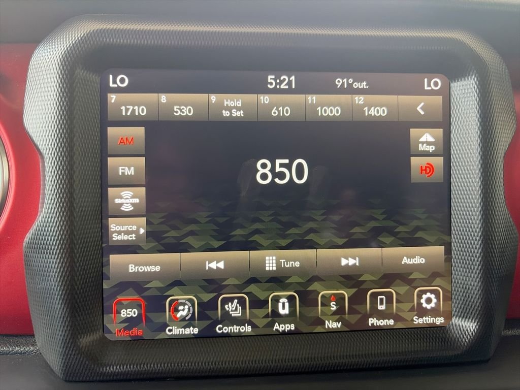 Used 2021 Gray Jeep Rubicon image 14