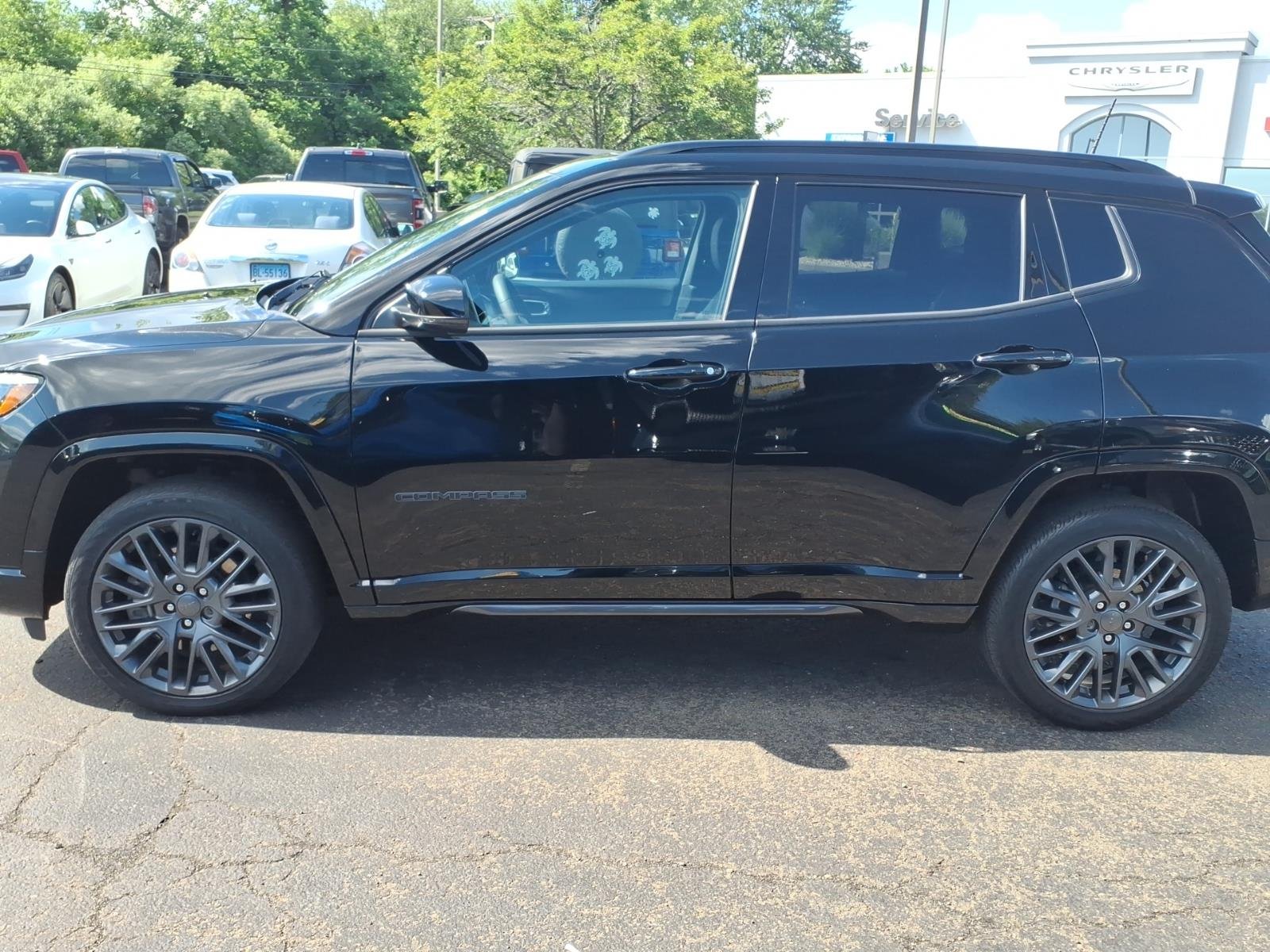 Certified Used 2023 Black Jeep Limited image 4