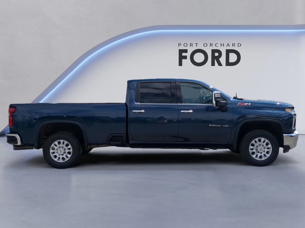 Used 2021 Blue Chevrolet LTZ image 8