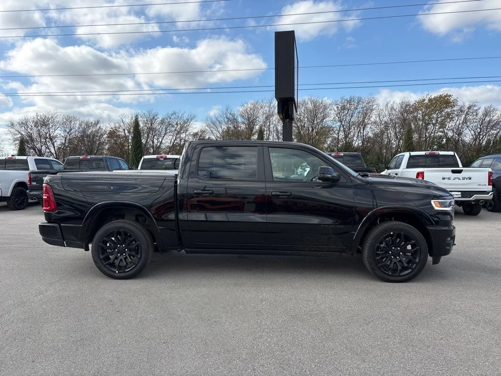 New 2026 Diamond Black Crystal Pearl-Coat Exterior Paint RAM Limited image 2