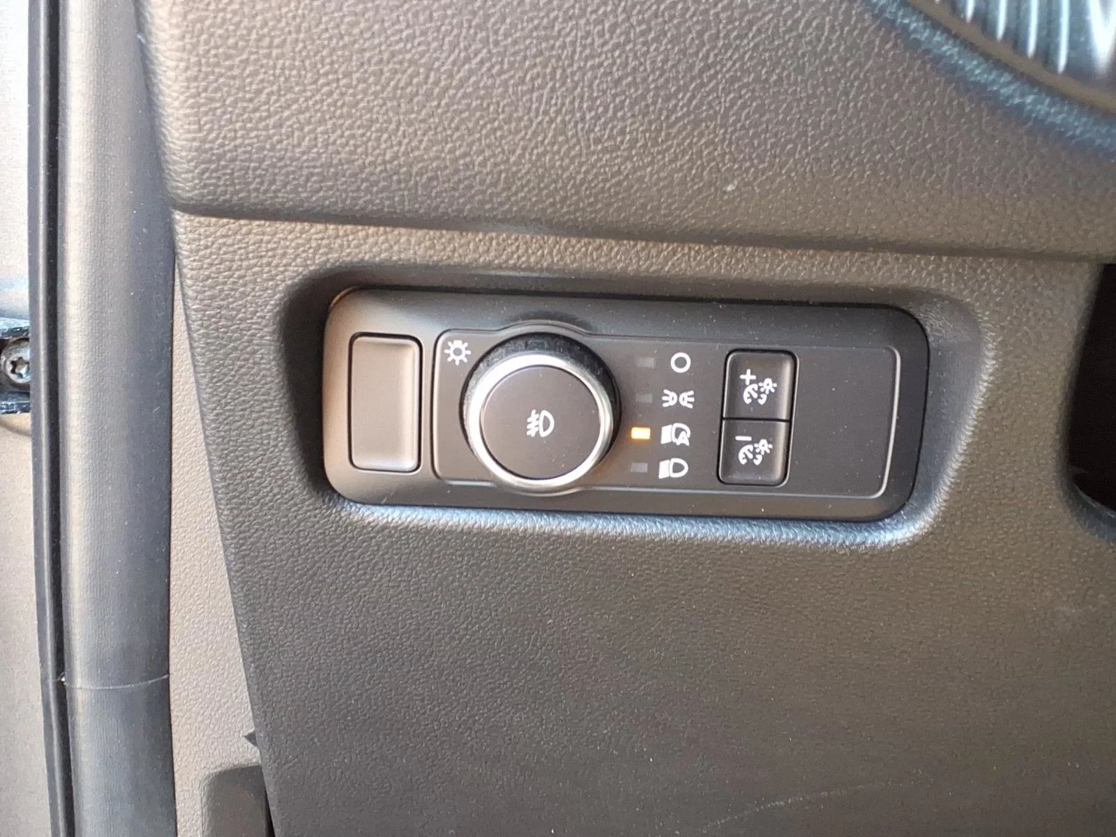 Certified Used 2024 Gray Metallic Ford XL image 16