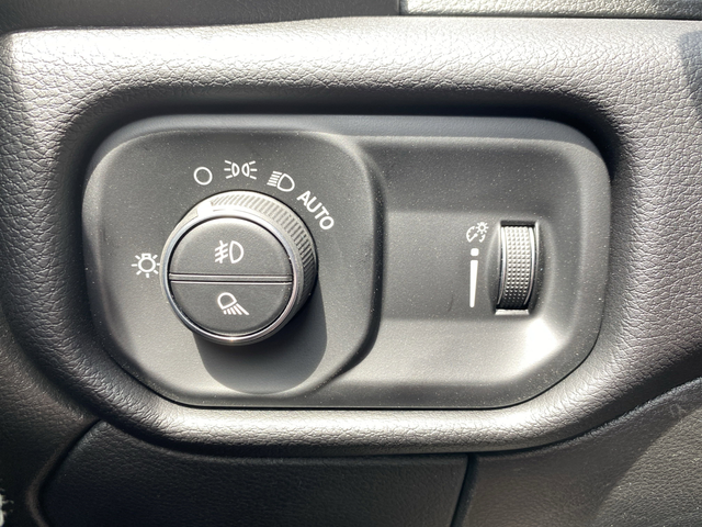 2025 RAM 2500 Big Horn - Photo 24