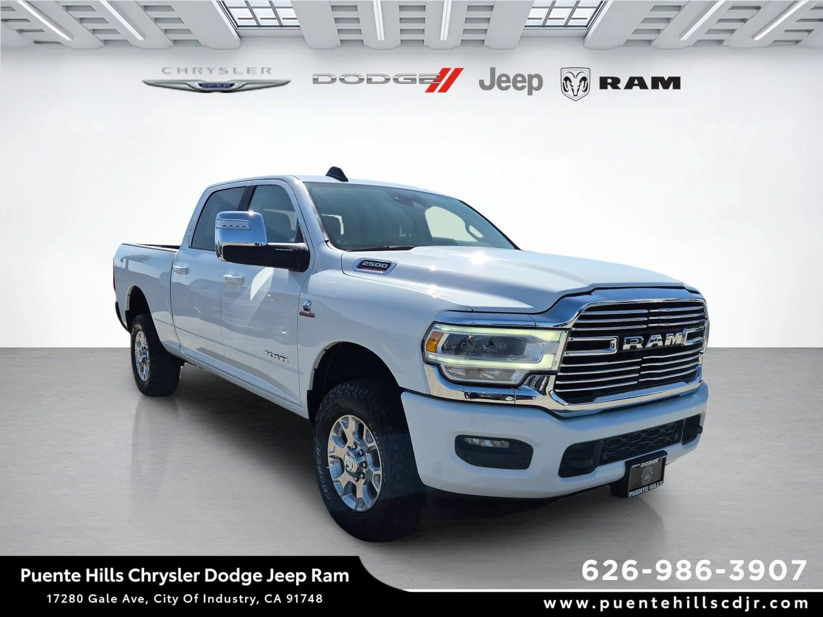 Used 2024  RAM TRUCK LARAM image 1