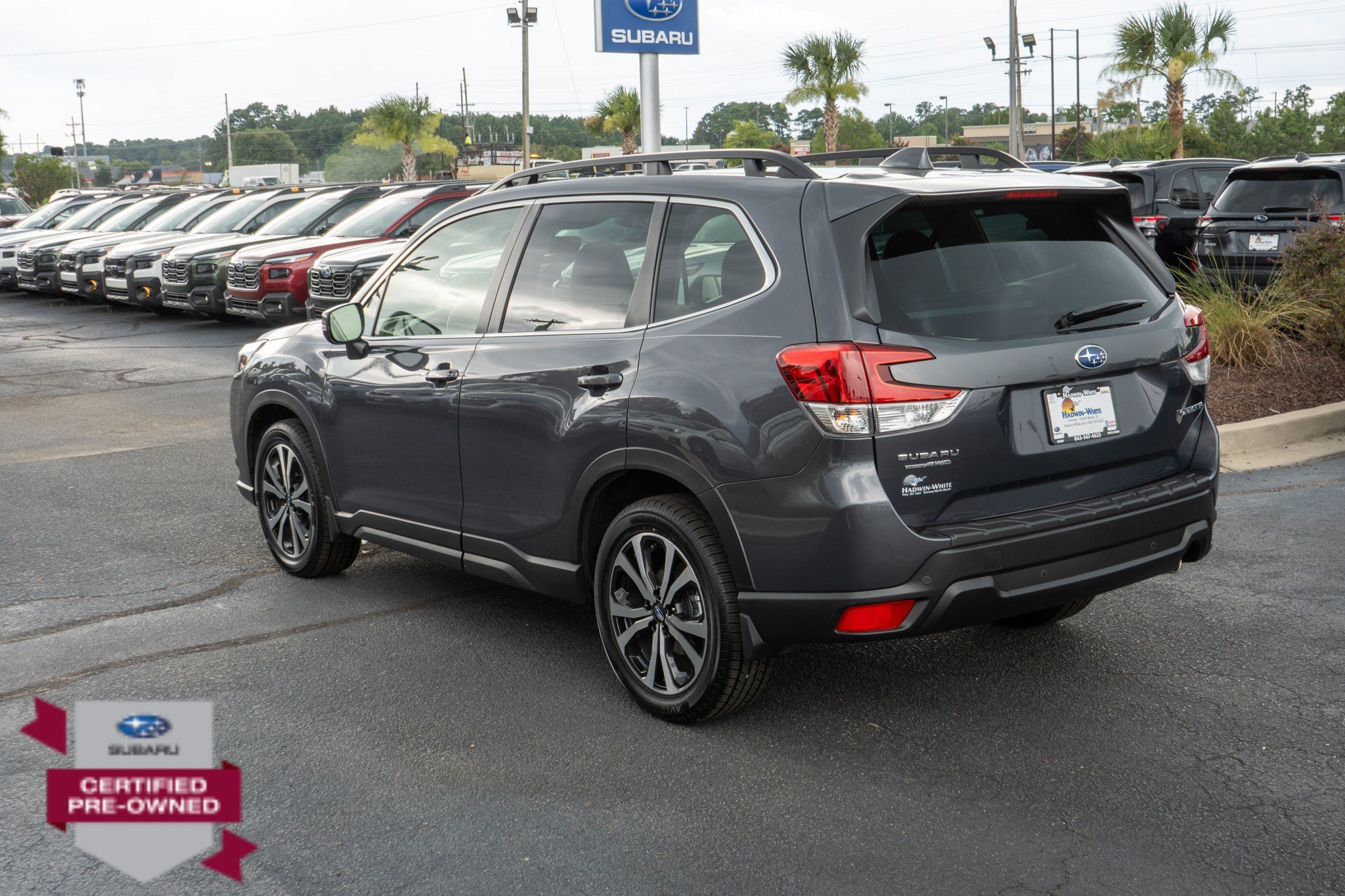 Used 2023 Magnetite Gray Metallic Subaru Limited image 5