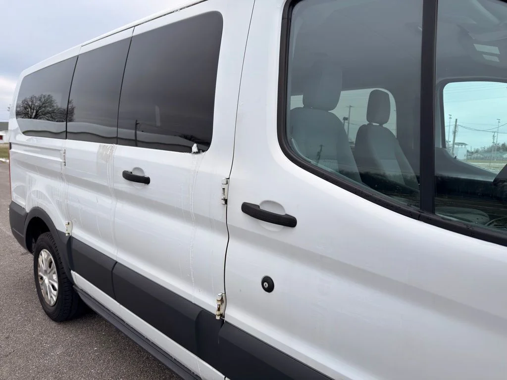Used 2015 White Ford XLT image 6