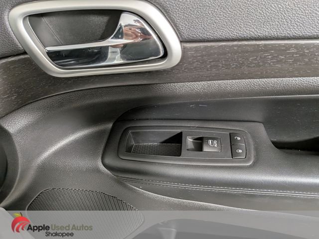 Used 2015 White Jeep Altitude image 34