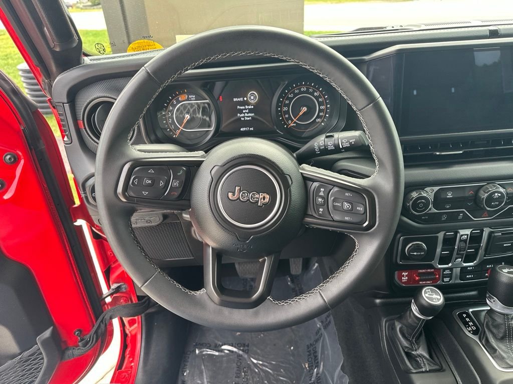 Used 2025 Red Jeep Rubicon image 13