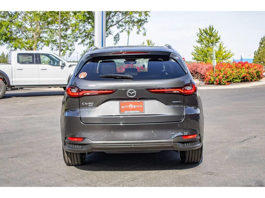 Used 2026 Machine Gray Metallic Mazda Preferred image 7
