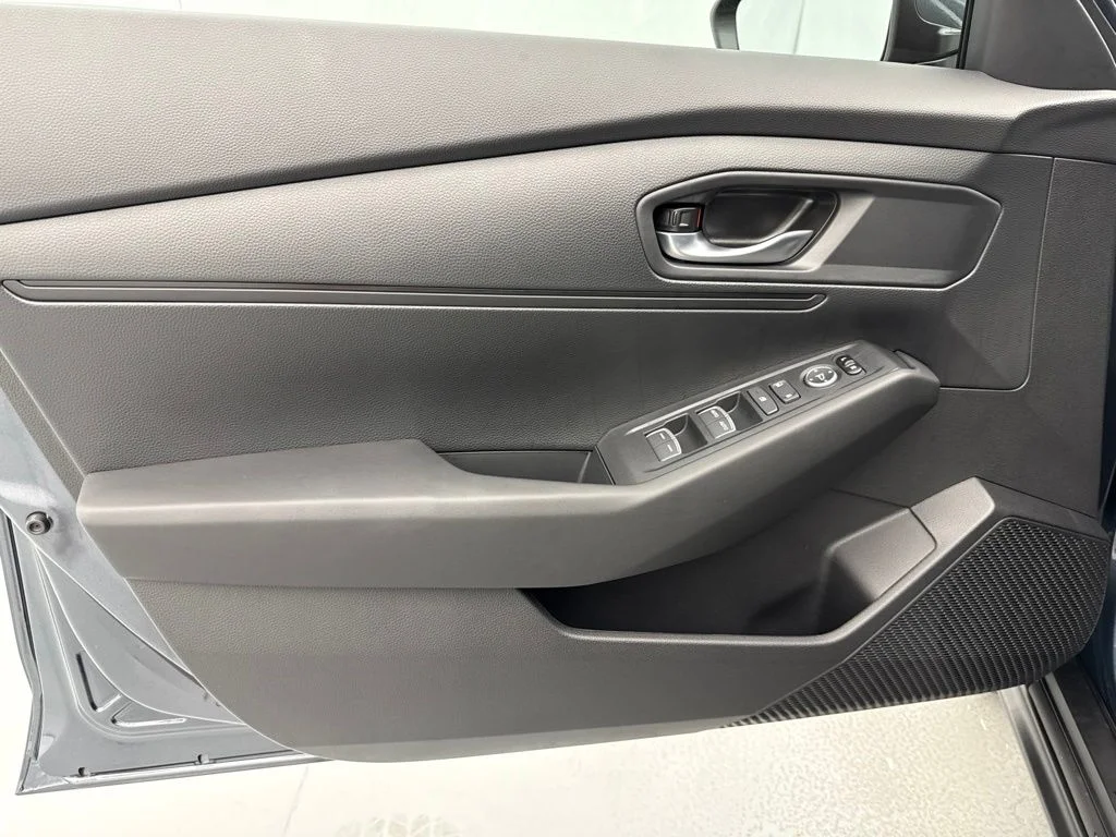 New 2026 Meteorite Gray Metallic Honda LX image 17