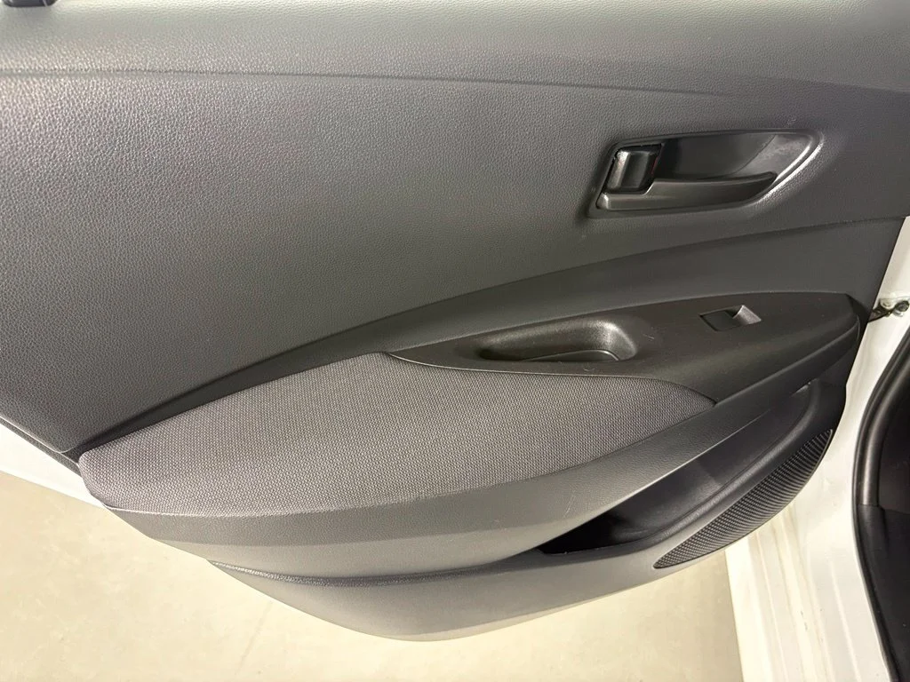 Used 2025 White Toyota LE image 32