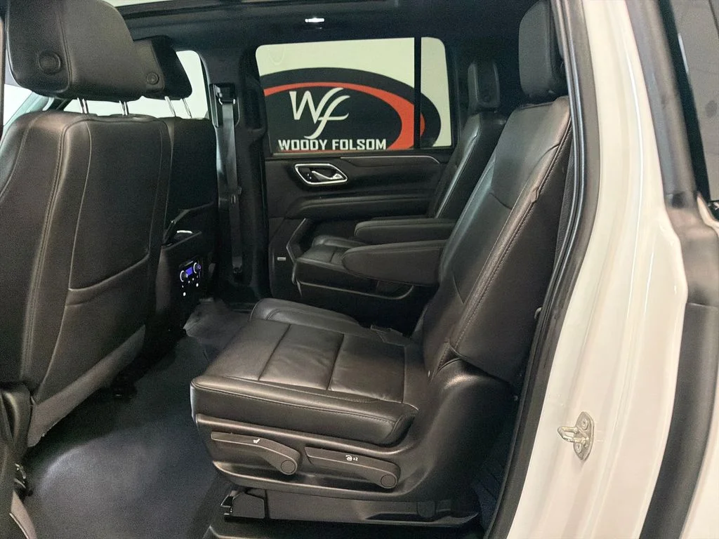 Used 2024 White Chevrolet Z71 image 13