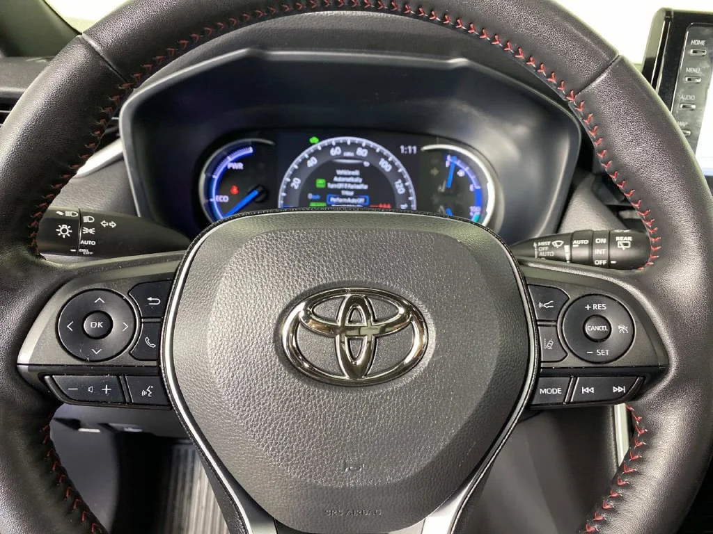 Used 2022 Blueprint Toyota SE image 18
