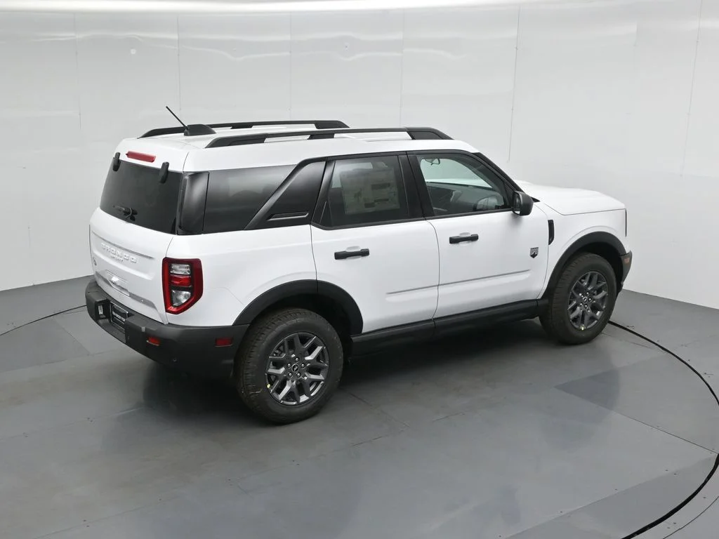 New 2026 White Ford Big Bend image 37