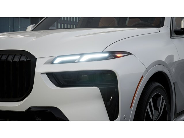 New 2027 Mineral White Metallic BMW  image 6