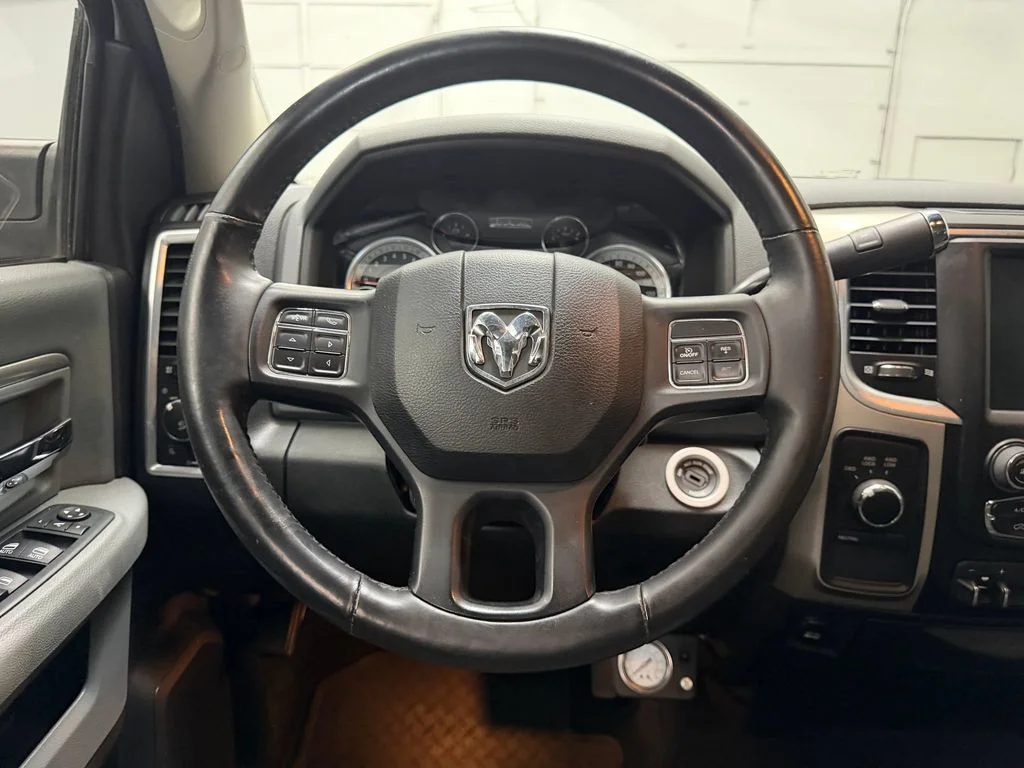 Used 2015 Bright Silver Metallic Clearcoat Ram Big Horn image 11