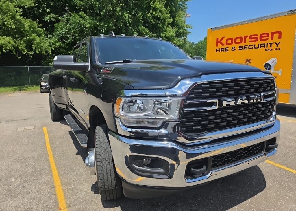 2022 RAM 3500 Big Horn 4X4 Crew Cab LWB's photo