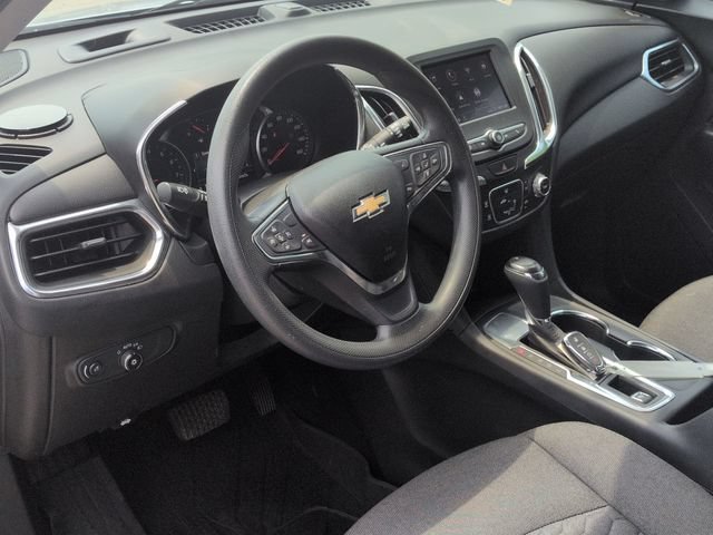 Used 2020 SILVER ICE METALLIC Chevrolet LT image 12