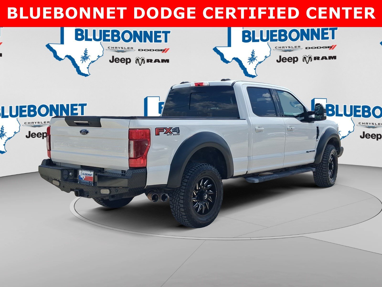 Used 2021 Star White Metallic Tri-Coat Ford LARIAT image 5