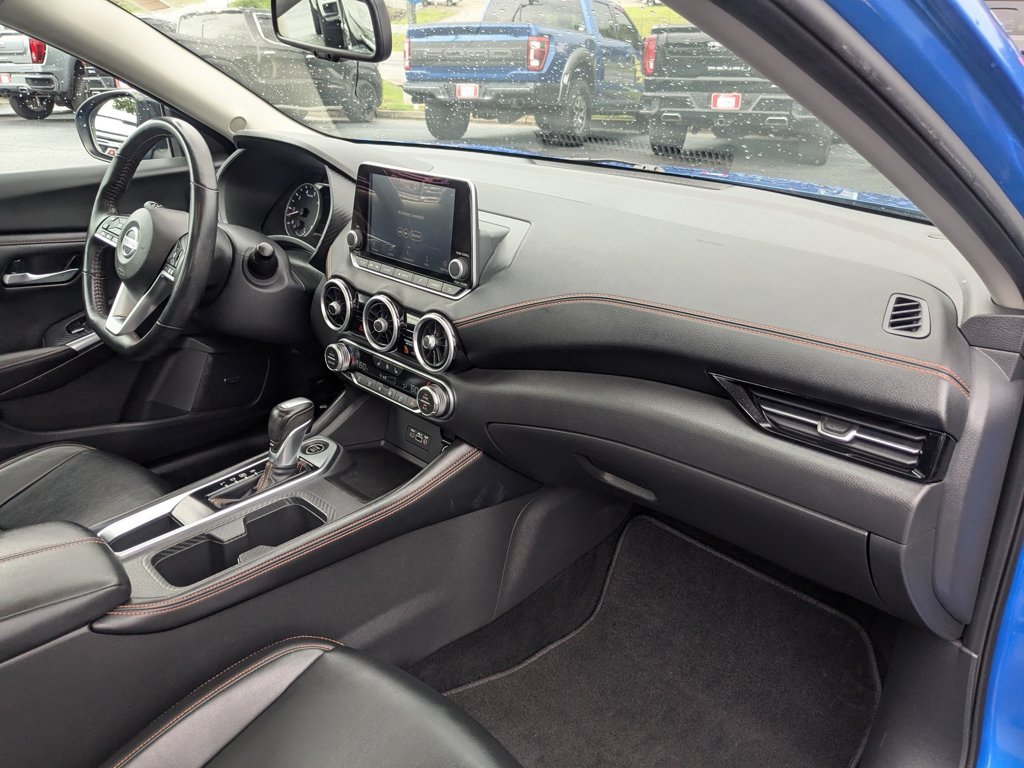 Used 2021 Electric Blue Metallic Nissan SR image 29