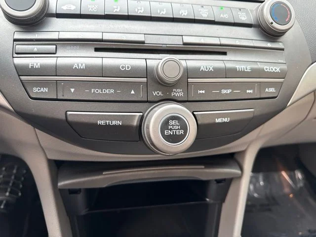 Used 2012 Silver Honda LX image 28