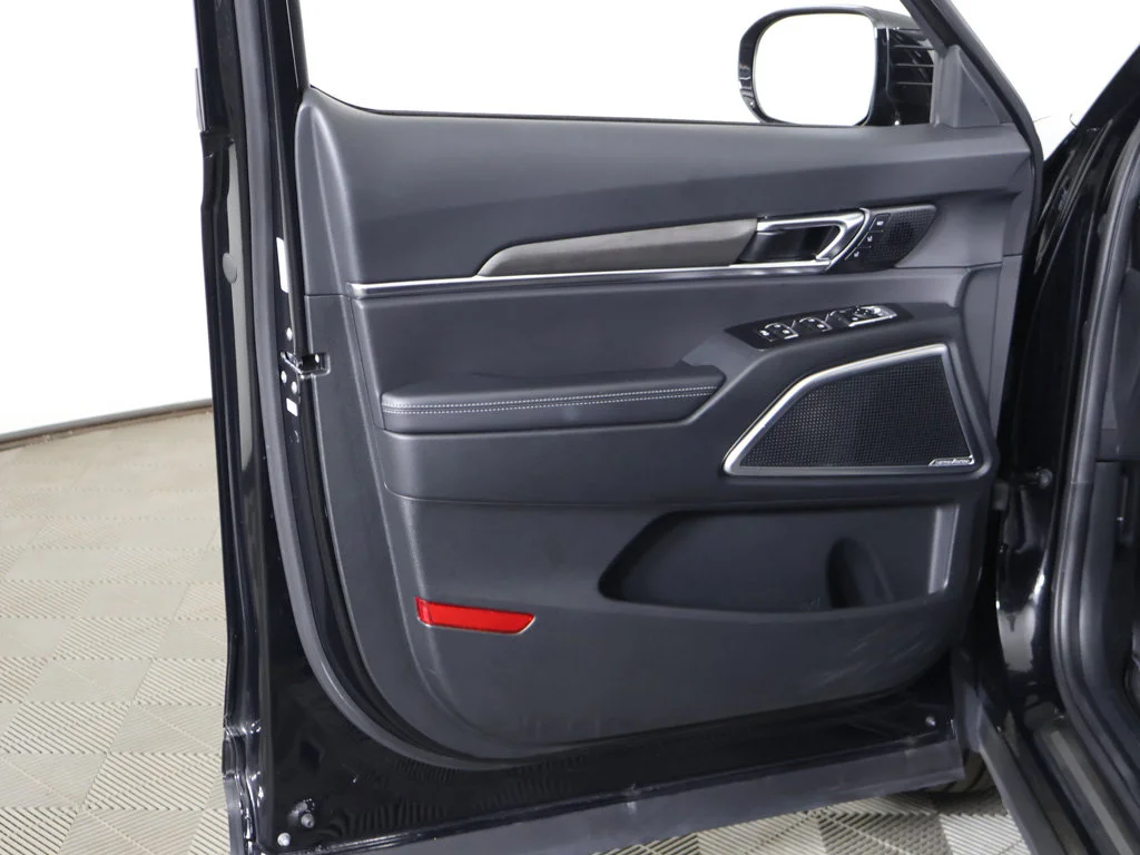 Certified Used 2025 Black Kia SX-Prestige X-Line image 31