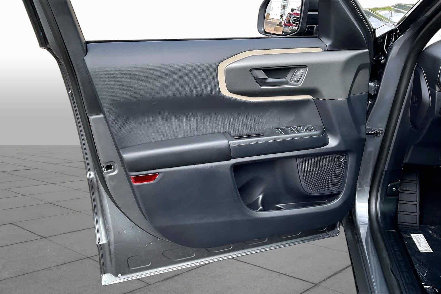 New 2026 Carbonized Gray Metallic Ford Big Bend image 10