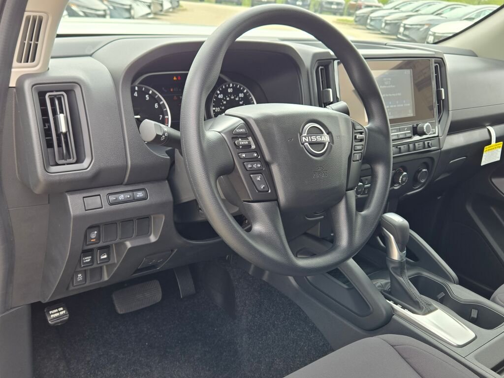 New 2026 Glacier White Nissan Crew Cab S image 18