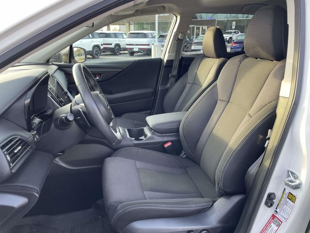 Used 2025 Crystal White Pearl Subaru Premium image 8