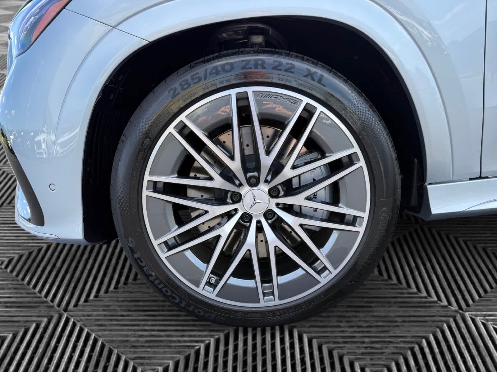 New 2026 Cirrus Silver Metallic Mercedes-Benz AMG® GLE 53 image 9