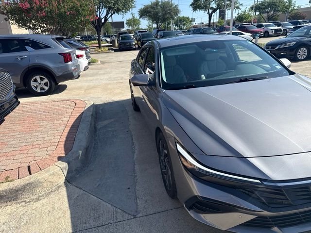 Used 2024 Silver Hyundai Limited image 5