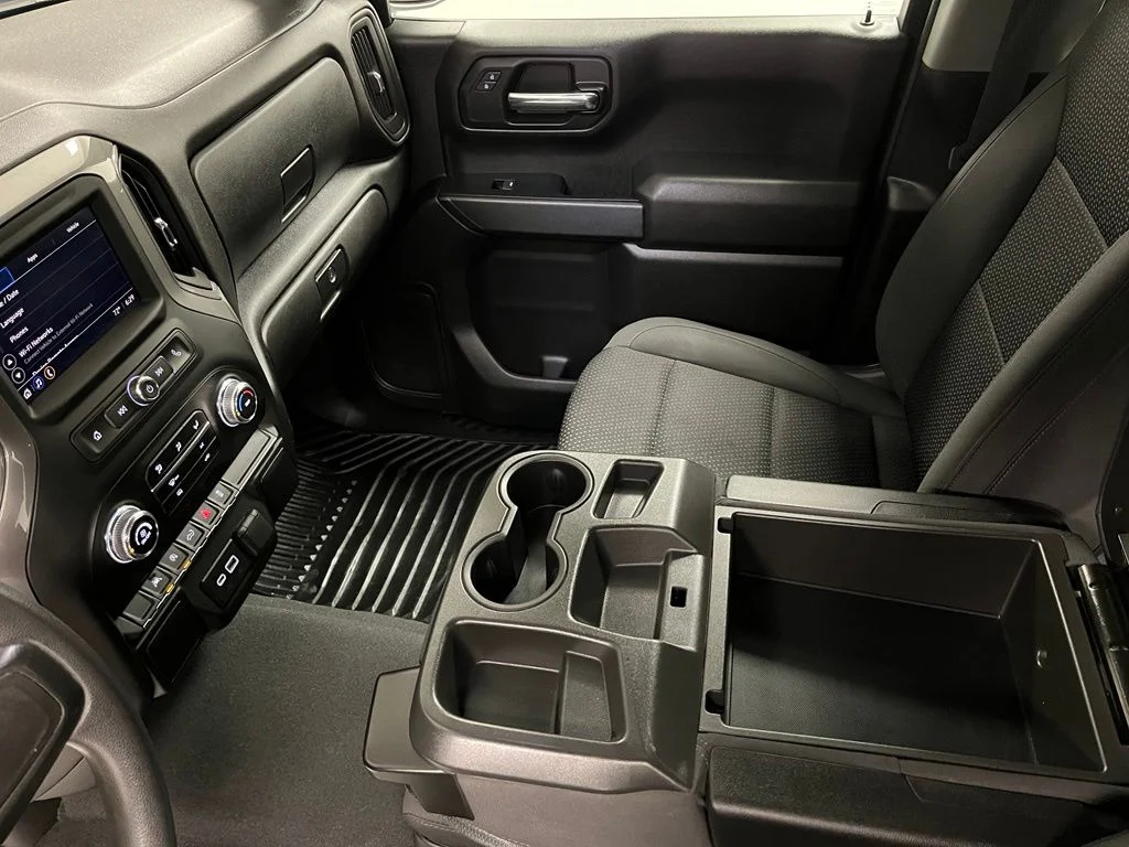 Used 2023 White GMC Pro image 39