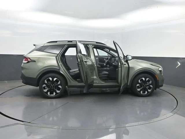 Used 2023 Green Kia X-Line image 43