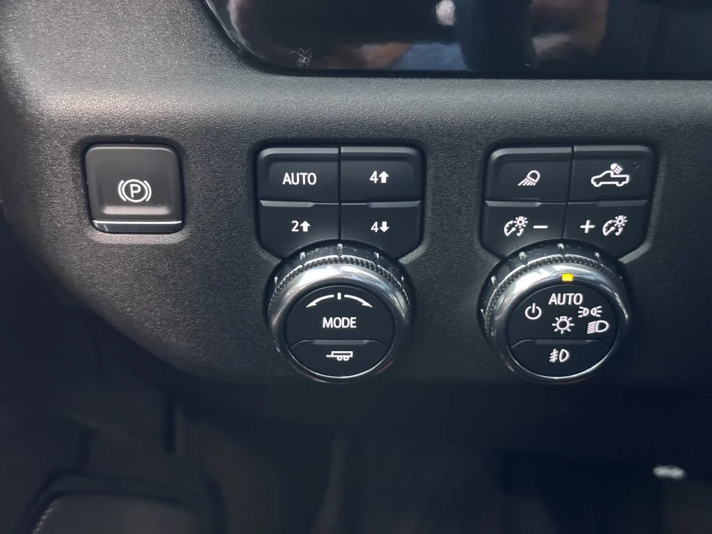 2024 GMC Sierra 2500HD SLT - Photo 26