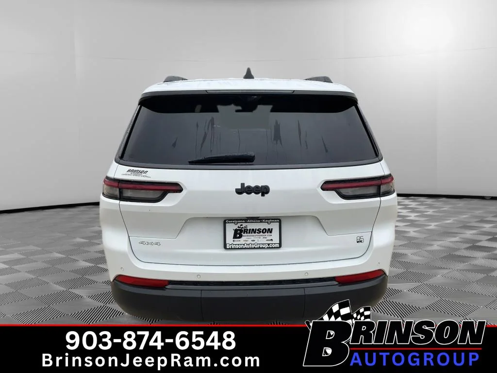 New 2026 Bright White Clearcoat Jeep 85th Anniversary Edition image 4
