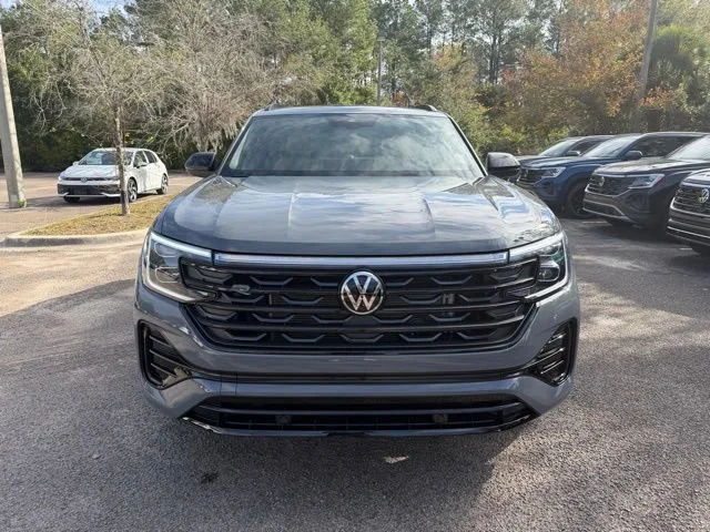 New 2026 pure gray Volkswagen 2.0T SEL R-Line Black image 2