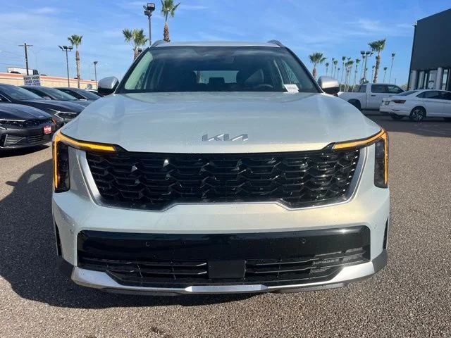 New 2026 White Kia S image 2
