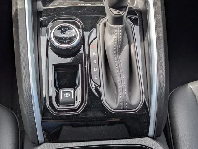 2026 Chevrolet Colorado Trail Boss - Photo 23