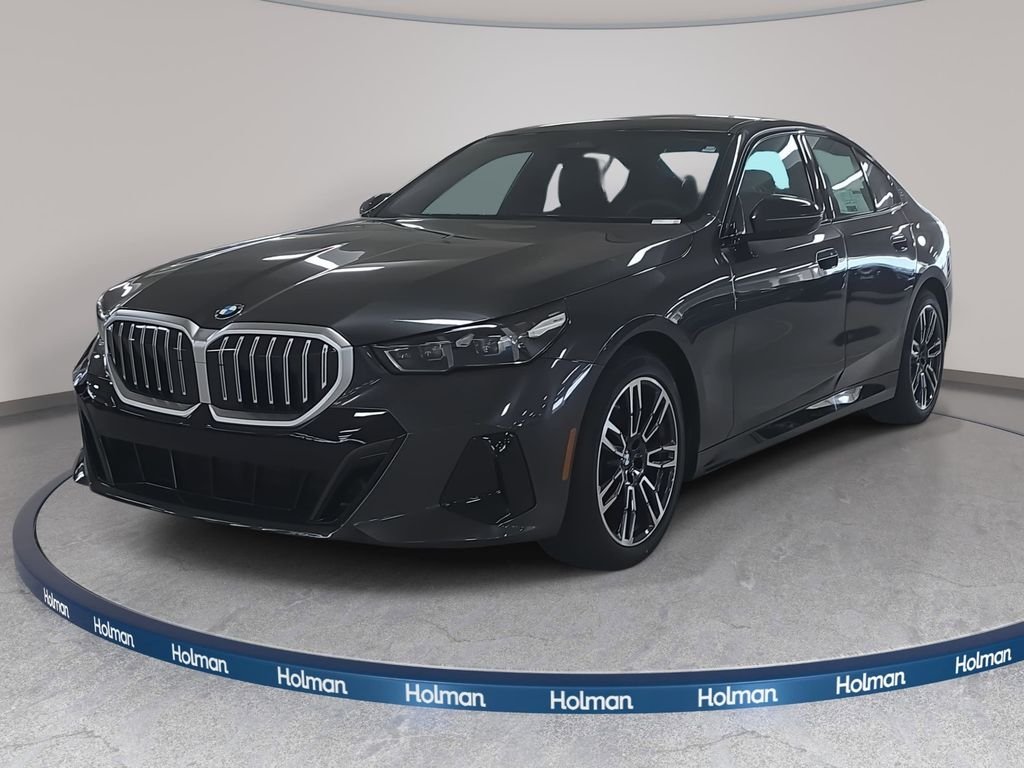 Used 2026 Dark Graphite Metallic BMW 530i image 1