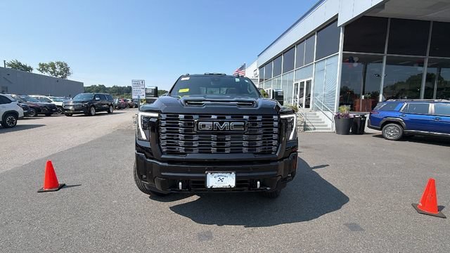 New 2026 Onyx Black GMC Denali Ultimate image 2